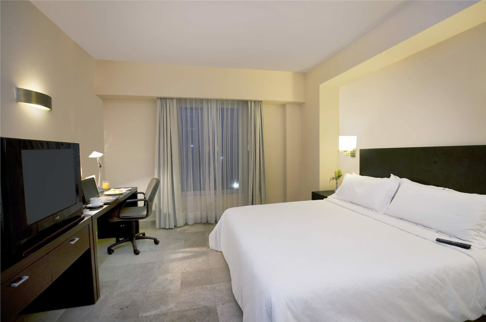 Fiesta Inn Coatzacoalcos Kültér fotó