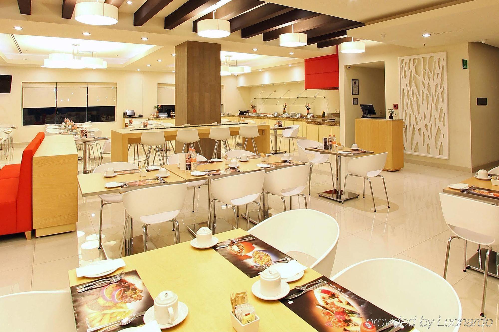 Fiesta Inn Coatzacoalcos Kültér fotó